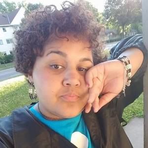 Meet your Posher, Rose