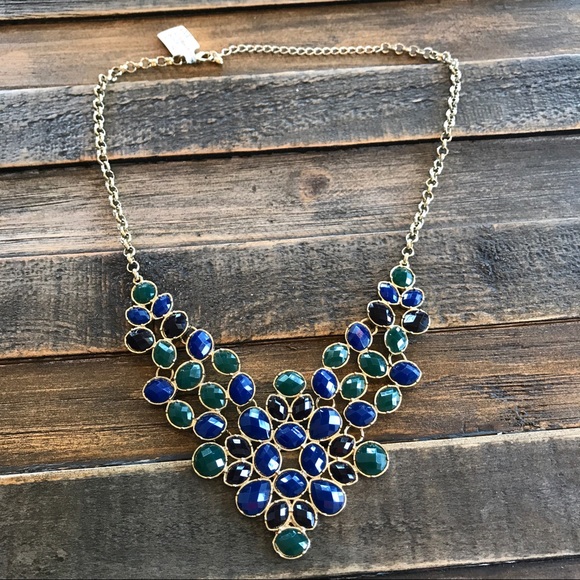 Jewelry - Statement Necklace