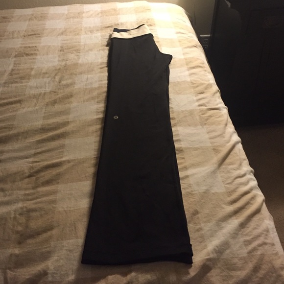 Lulu lemon sweats
