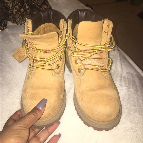 Timberland's - Picture 2 of 3