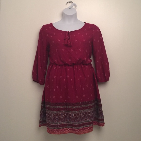 👚Plus Size Berry Red Paisley Printed Top