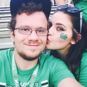 Meet your Posher, Malorie