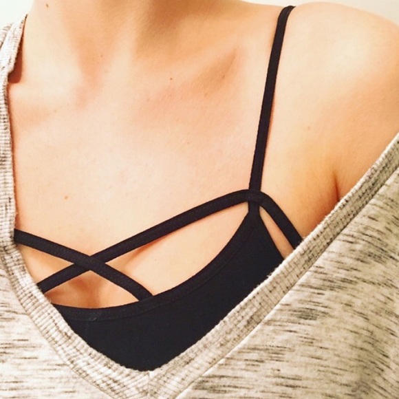 Strappy bralette in black OS - Picture 4 of 4
