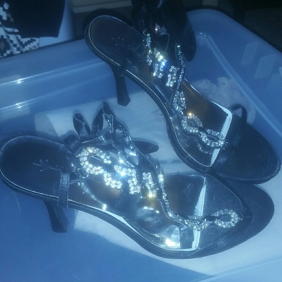 Jeweled ribbon skinny heels