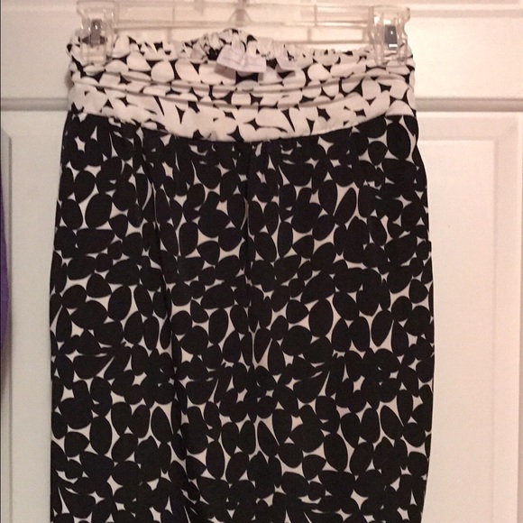New York and Company Skirt