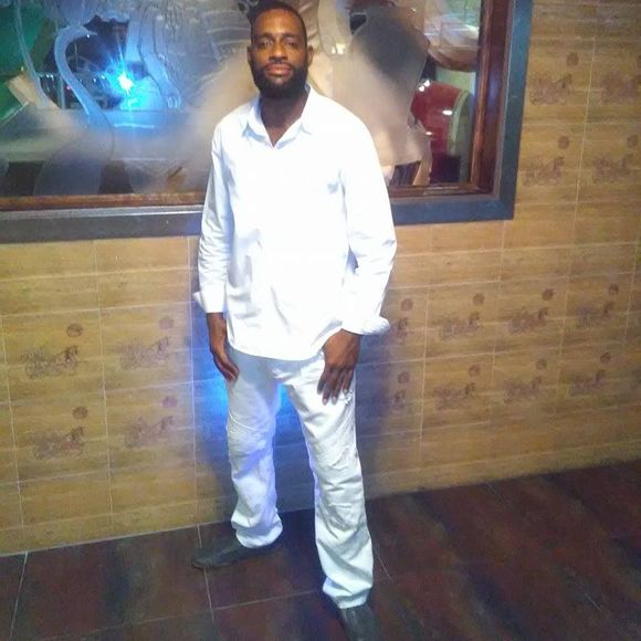 Meet your Posher, Mario - Picture 1 of 1