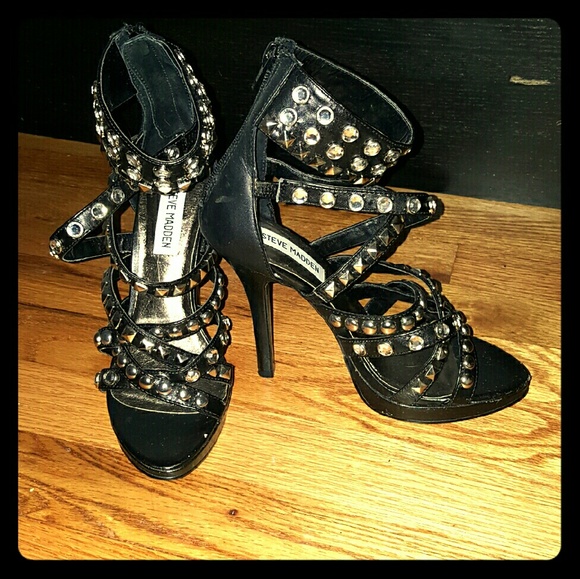 Steve Madden Brigght Studded Strappy Heel