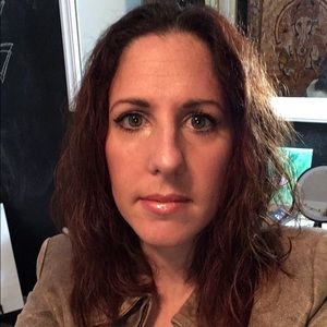 Meet your Posher, Janelle