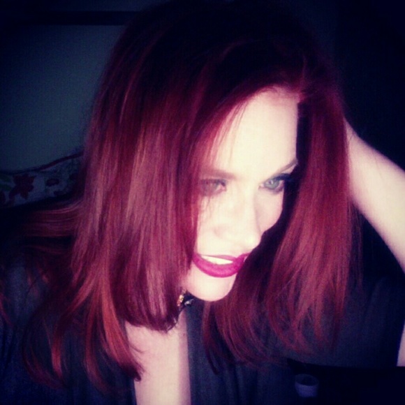 Meet your Posher, Nita Gale - Picture 4 of 6