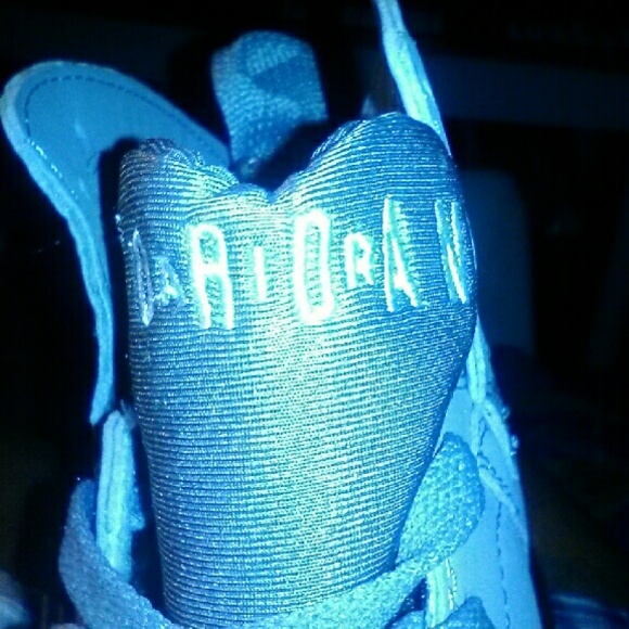 Retro air max Jordan size 8.5 - Picture 3 of 3