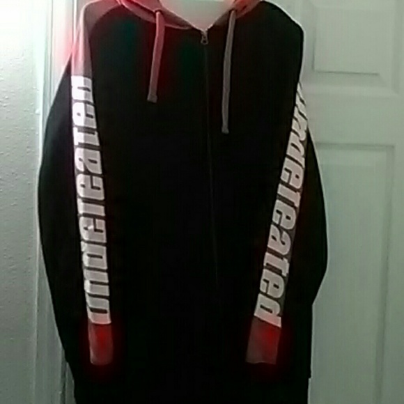 Zip up Jacket - Picture 2 of 3