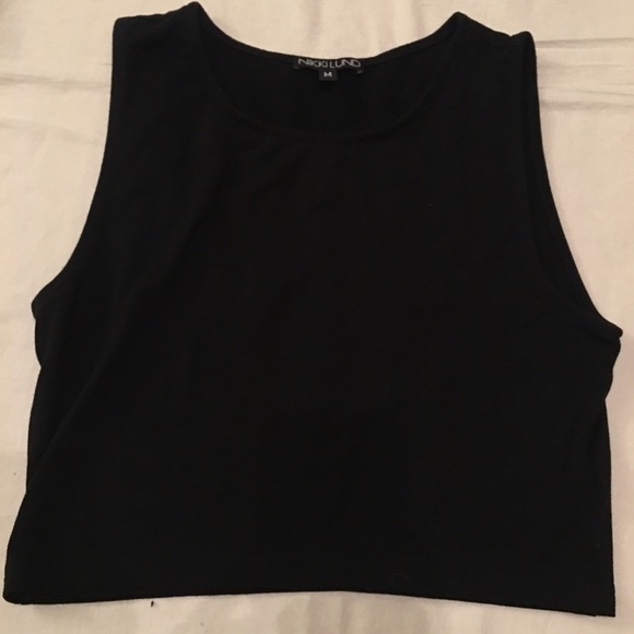 Basic black crop top