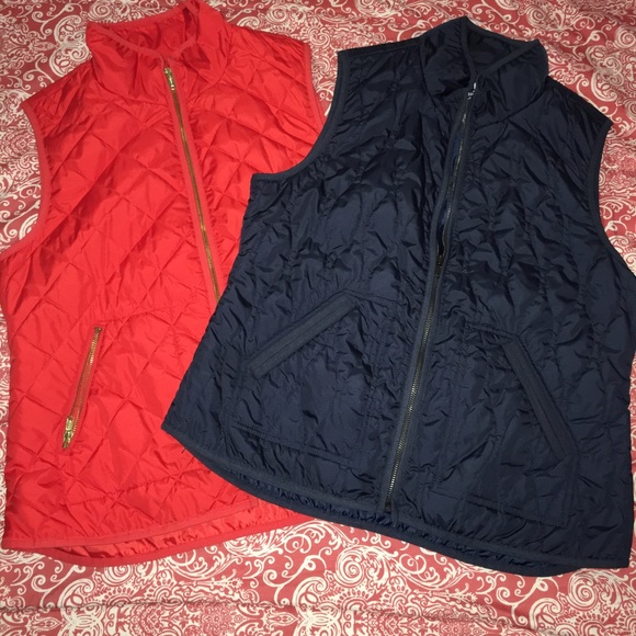 Old navy quilted vests 2 for 1