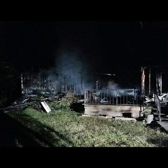 PLEASE READ - Picture 3 of 4