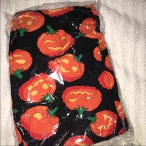 New Lularoe one size pumpkin leggings