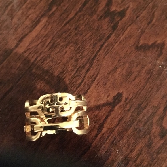 Tory burch ring