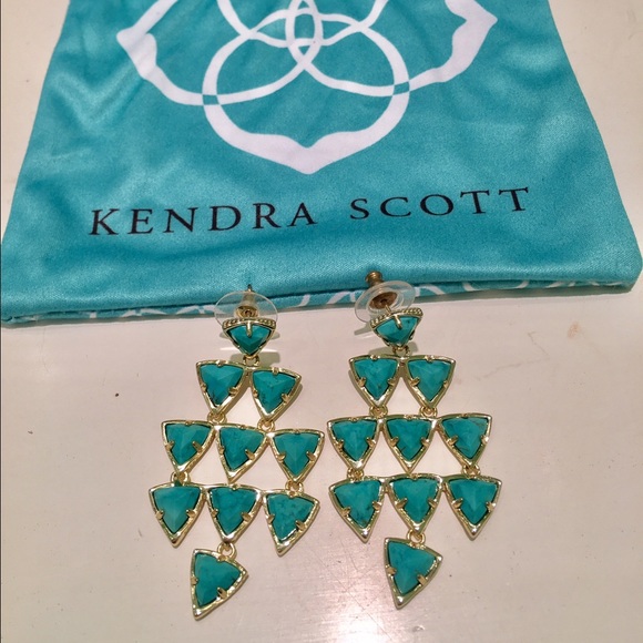 SOLD Kendra Scott Vale Chandelier Earrings