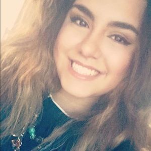 Meet your Posher, Jacqueline
