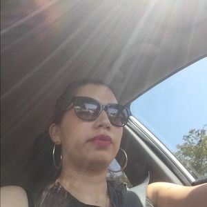 Meet your Posher, Nataly