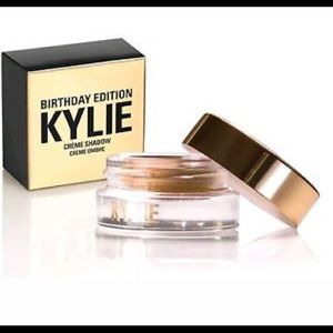 Kylie Jenner eyeshadow creme
