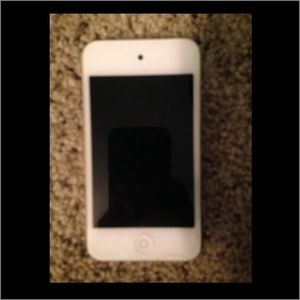 White iPod the fourth generation