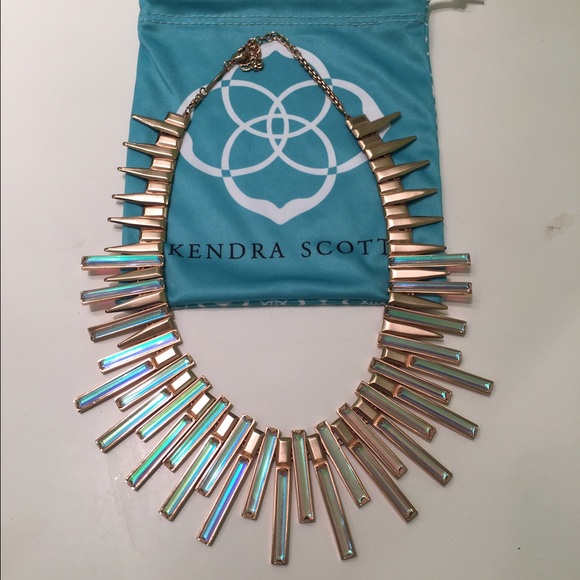 Kendra Scott Kaplan Necklace