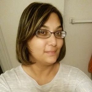 Meet your Posher, Faiza