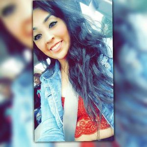 Meet your Posher, Jessica