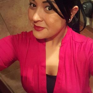 Meet your Posher, Melissa