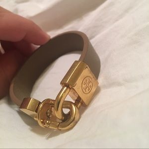 Tory Burch clip bracelet