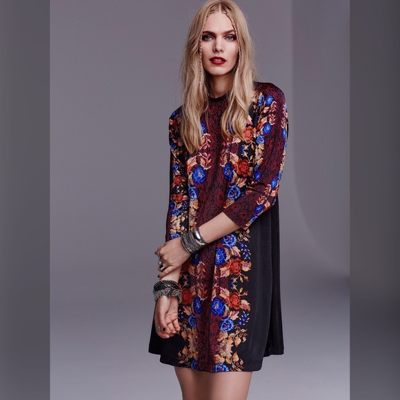 Free People Dresses & Skirts - Free People Fiesta Floral Dress! 💋