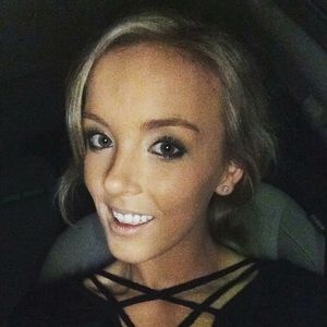 Meet your Posher, Marissa