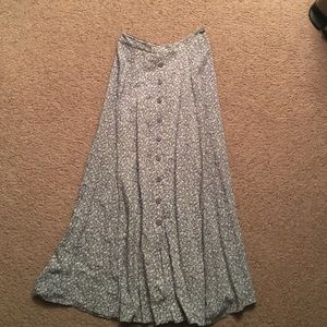 🌹ON HOLD🌹Vintage floral Maxi skirt