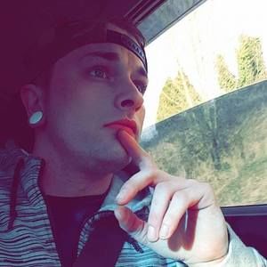 Meet your Posher, Dylan