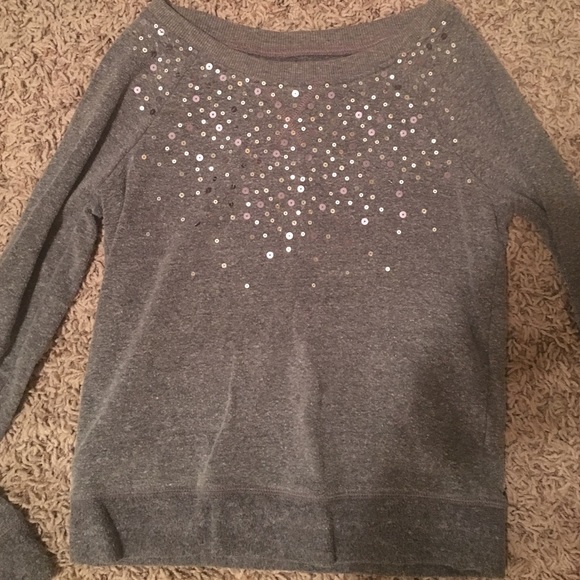 American eagle sweater