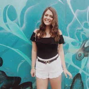 Meet your Posher, Kelly