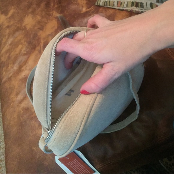 Sold - Picture 4 of 4