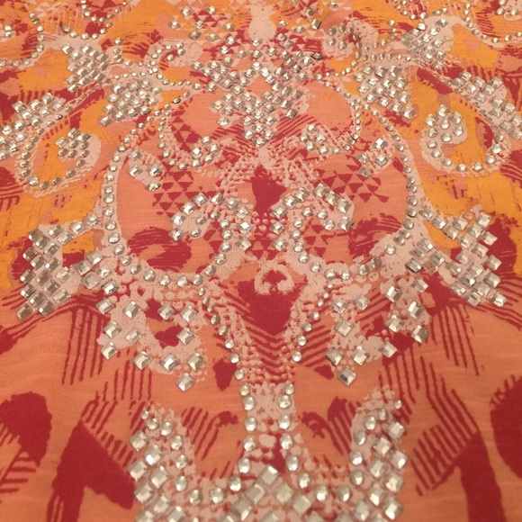 Rhinestone Top - Picture 2 of 4