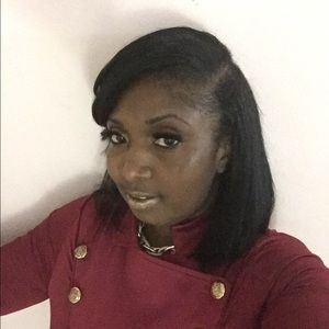 Meet your Posher, Vanessa