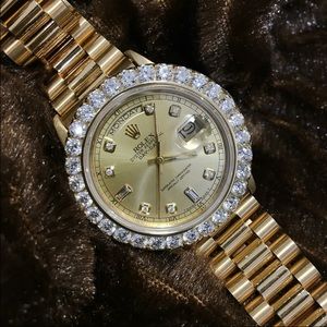 Meet your Posher, Maurice