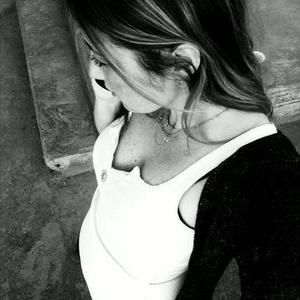 Meet your Posher, Maya