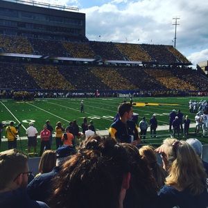 Meet your Posher, Corey