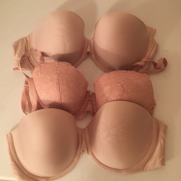 NWOT Victoria Secrets 3 Bra Bundle