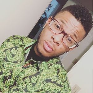 Meet your Posher, Colin