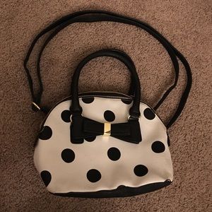 Apt 9 crossbody bag