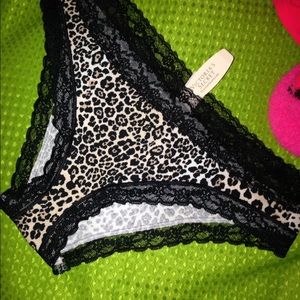 NWT Victoria secret cheetah print
