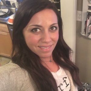 Meet your Posher, Therese