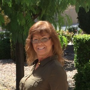 Meet your Posher, Deborah