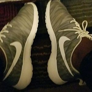 Meet your Posher, Arame