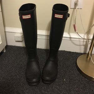 Hunter Boots / Black